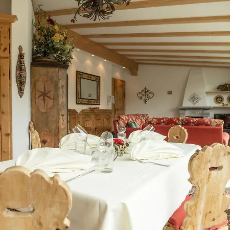 Апартаменты Chesa Spuonda 1-7 By Interhome Санкт-Мориц